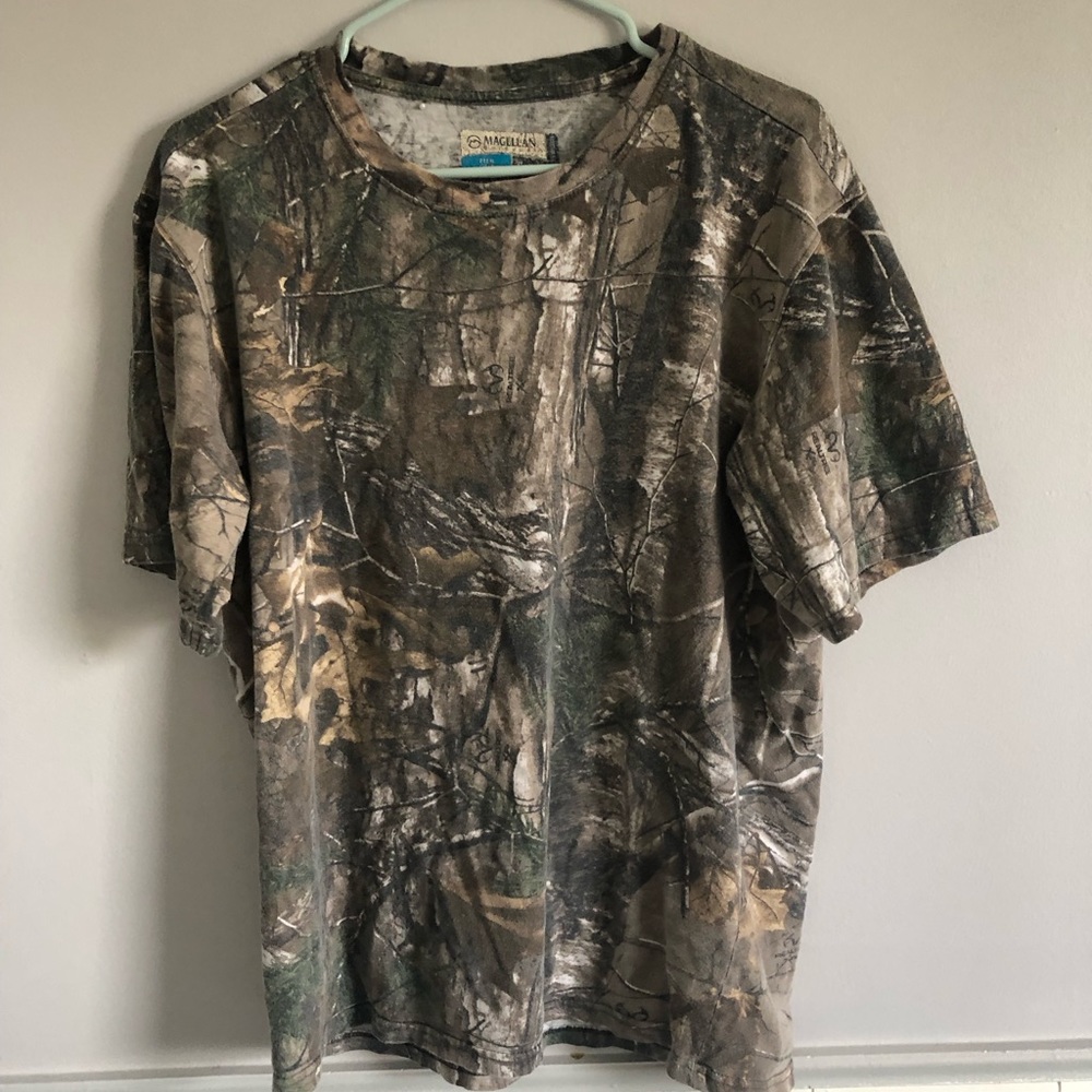 Men’s RealTree Camo t shirt
